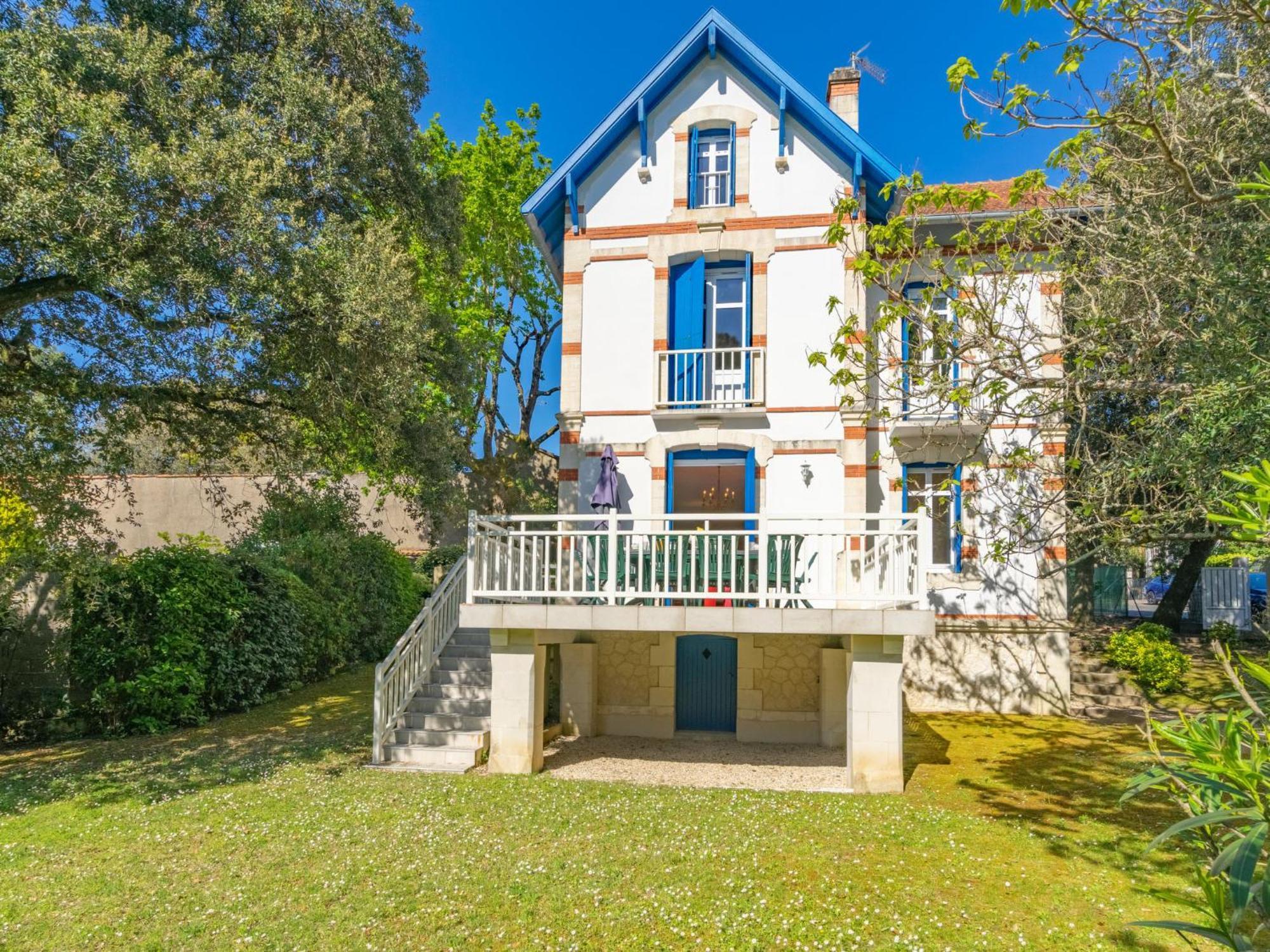 סן-פאלה-סור-מר Holiday Home Jeanne D'Arc-1 By Interhome מראה חיצוני תמונה